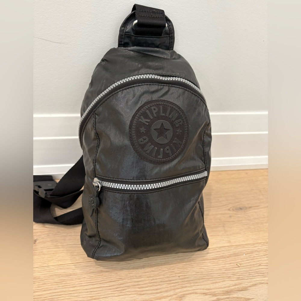 Kipling Black Crossbody Sling Bag